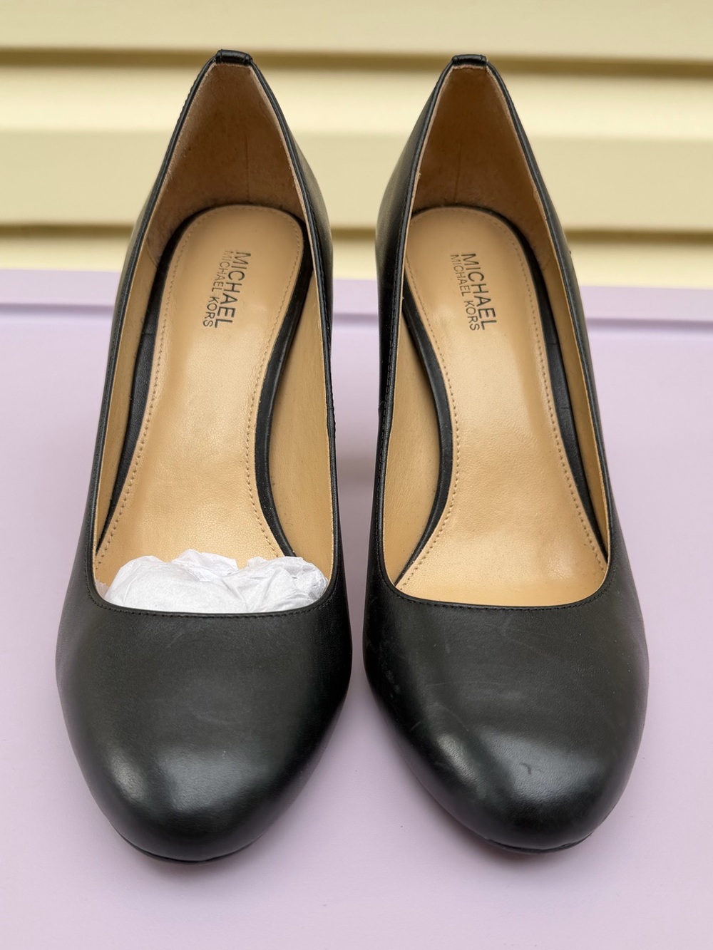 Michael Kors Black Leather Pointed-Toe Heels